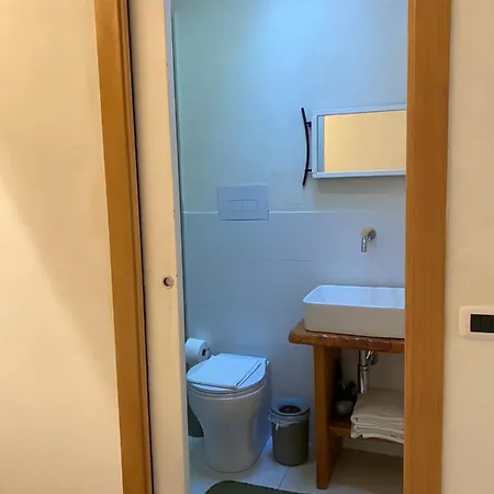 Marta House 2 טראפאני