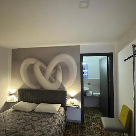 Marta House 2 *