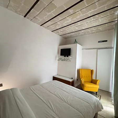 Appartement Marta House 2 *